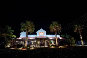 commercial landscape lighting melbourne florida